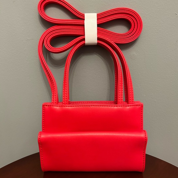 BNWT TELFAR Small Red Shopping Bag - Picture 2 of 5